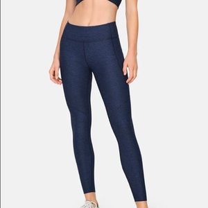 M Outdoor voices high rise leggings. Full length.